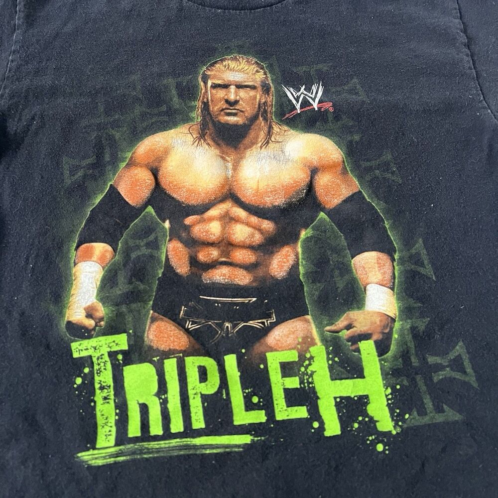 YOUTH BOYS Vintage WWE Superstar Triple H, HHH, Hunter Hurst Helmsly Tee Shirt